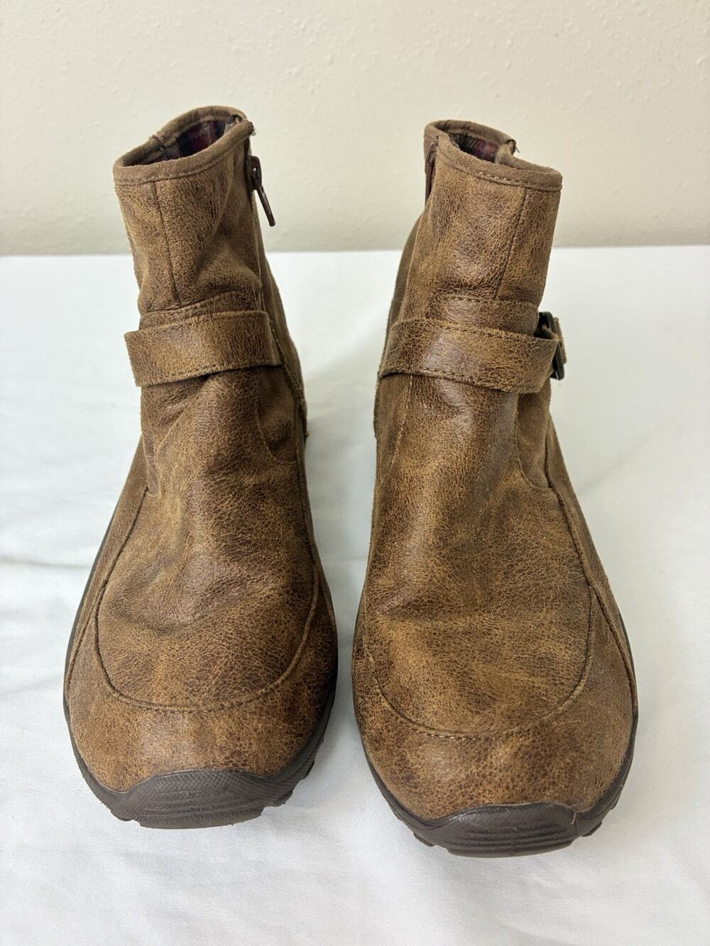 Skechers Relaxed Fit Mushroom Brown Ankle Boots Women Size 9 - EUC
